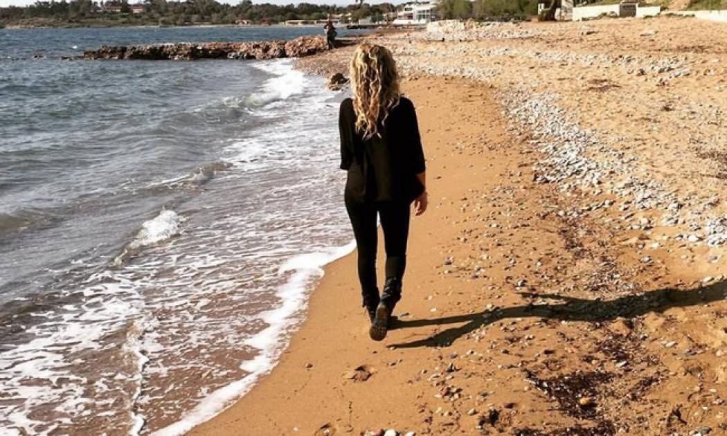 Πρωινή βόλτα στη θάλασσα