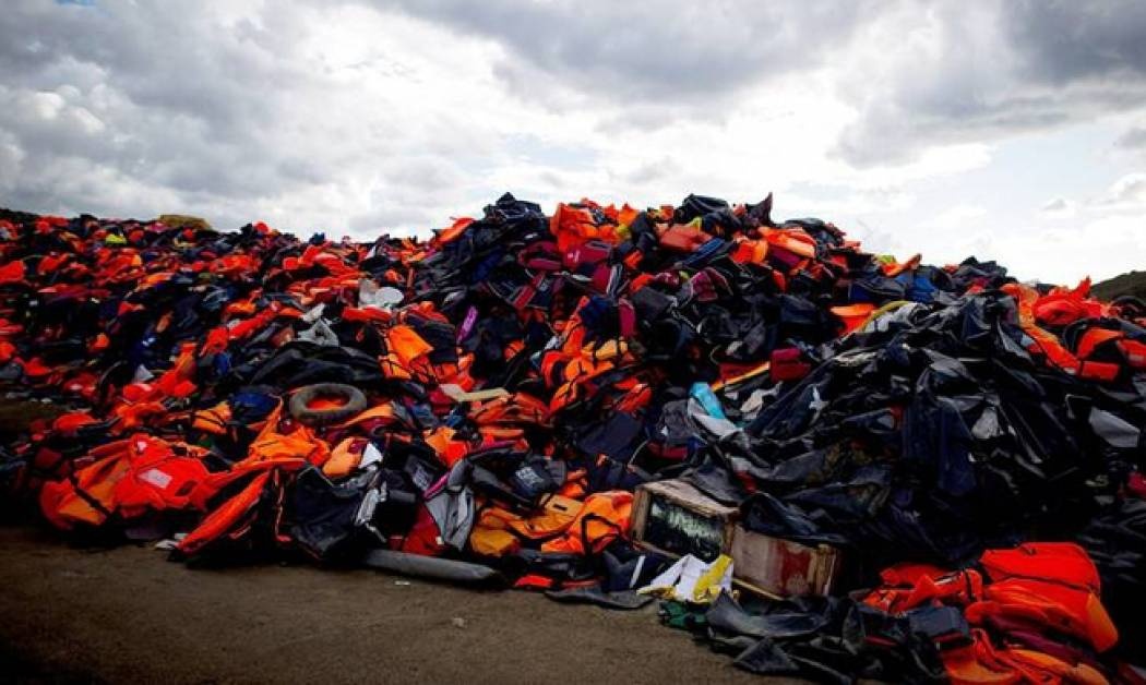 Αδειάζει τα νησιά η Ελλάδα, έρχονται βάρκες από την Τουρκία