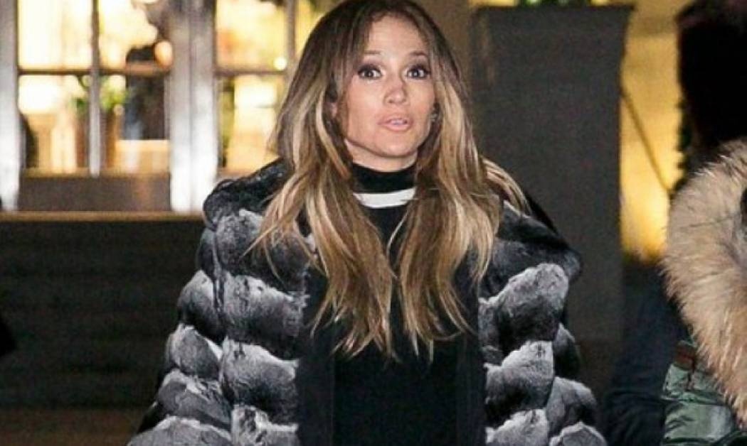 WOW! Αν είσαι η Jennifer Lopez μπορείς να κάνεις ακόμα και αυτό