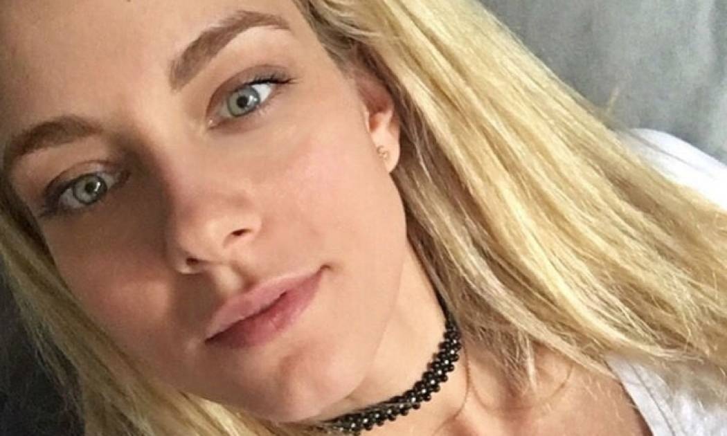 Δούκισσα Νομικού: Πώς με το σωστό μακιγιάζ λέμε αντίο στο ρετούς