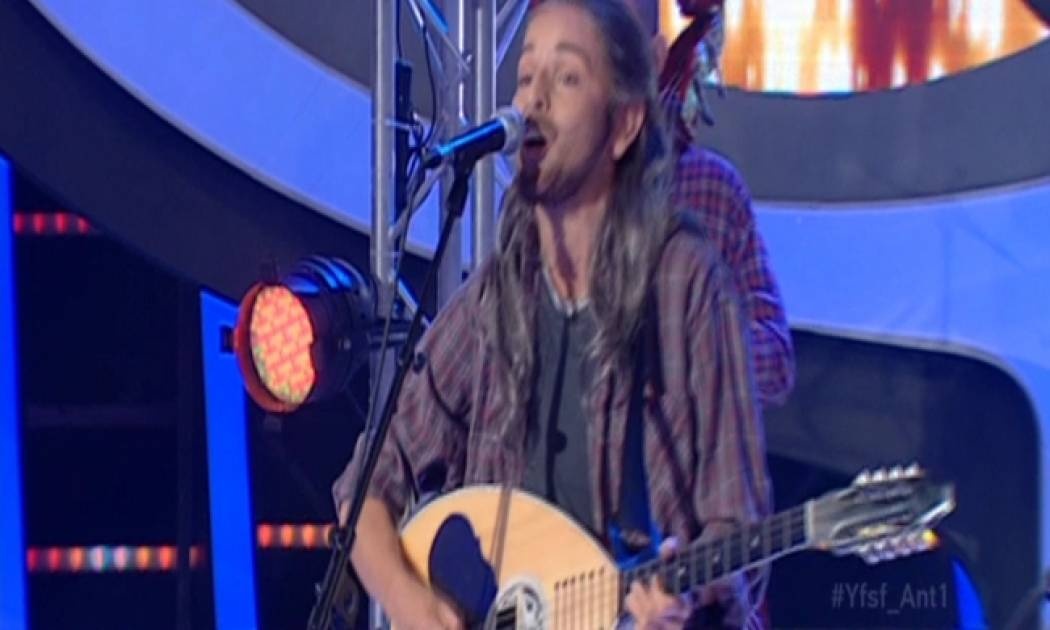 YFSF 3: Η Βαλέρια Κουρούπη μεταμφιέστηκε σε Γιάννη Χαρούλη