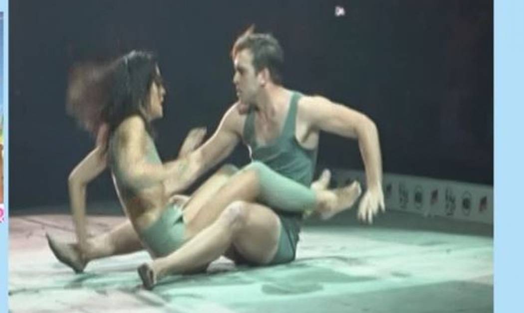 Madwalk 2016: Το μήνυμα της Ελένης Φουρέιρα για τις κακοποιημένες γυναίκες