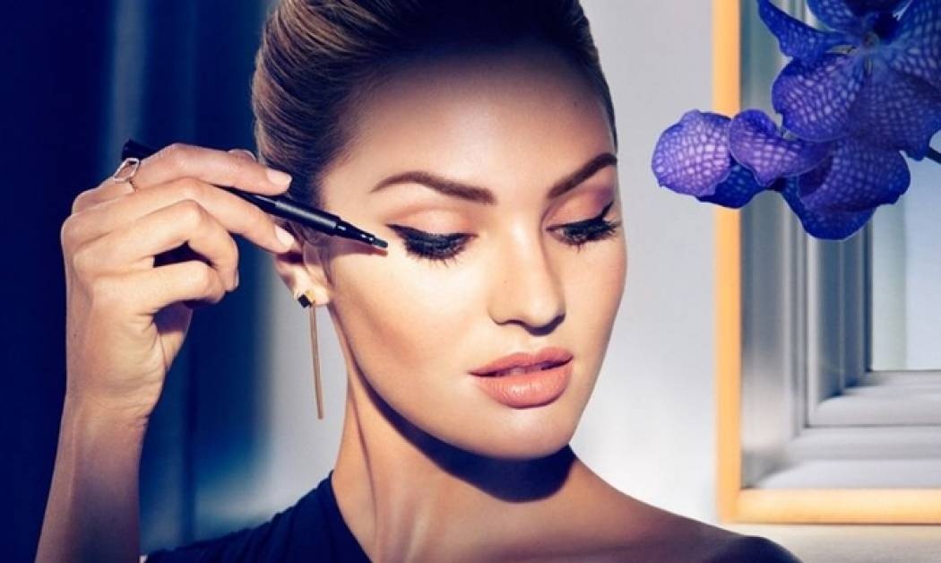 Ένας make up artist αποκαλύπτει τα 5 λάθη που πρέπει να αποφύγεις για το αποψινό μακιγιάζ σου