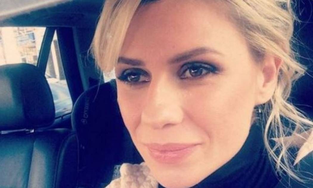 Κατερίνα Καραβατου: Γνωρίστε τον γιο της - Δημοσίευσε την πρώτη του φωτογραφία