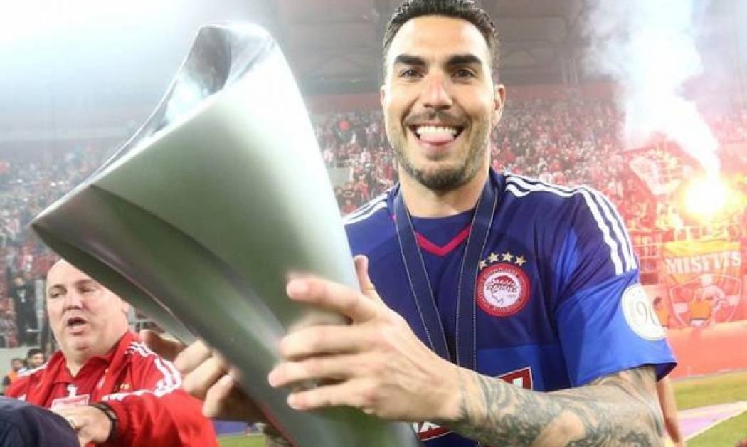 Αγγλικές… Σειρήνες για Ρομπέρτο!