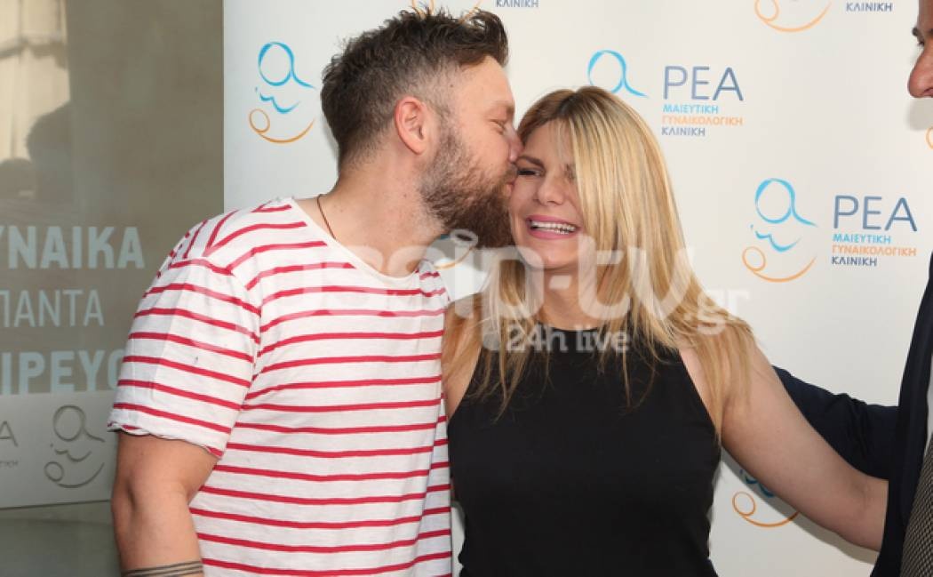 Γιάννης Βαρδής - Νατάσα Σκαφίδα: Το παιδικό δωμάτιο της κόρης τους