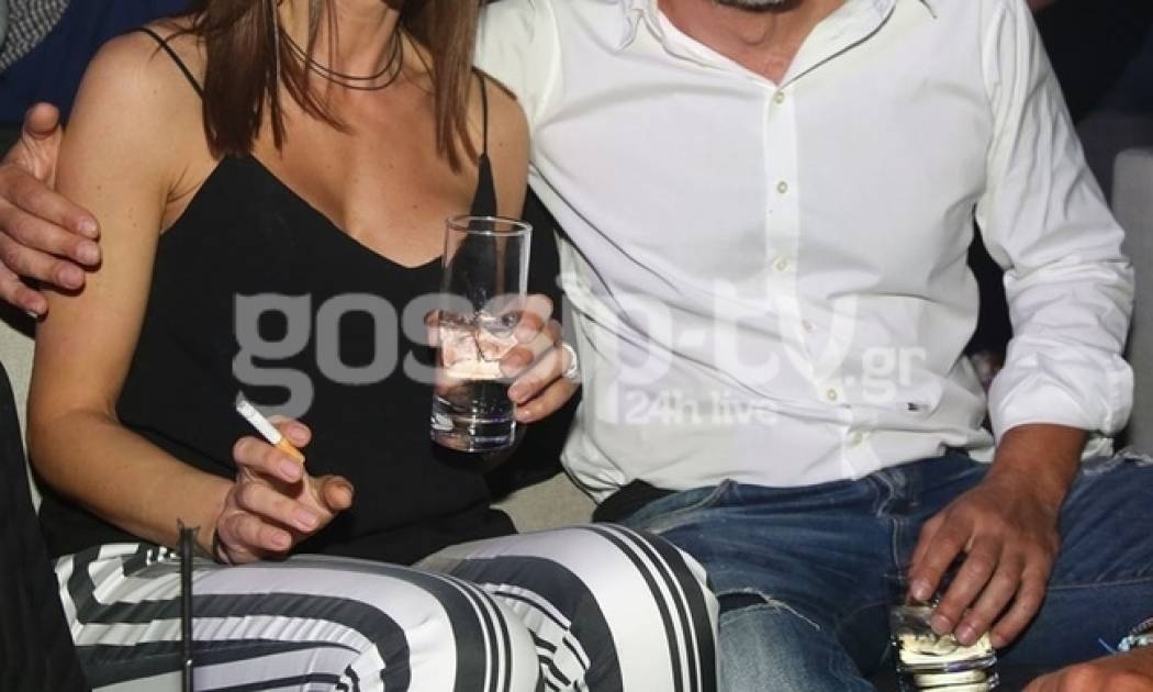 Τα «έσπασαν» στα μπουζούκια ένα μήνα πριν το γάμο τους