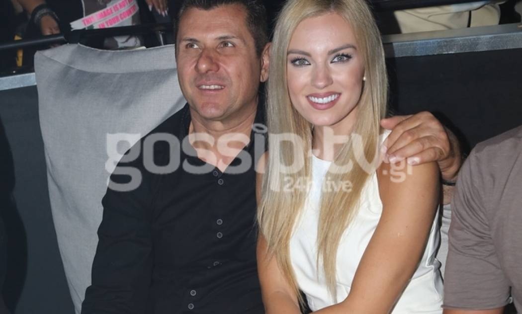 Τζούλια Νόβα: Διασκέδασε όλο το βράδυ στην αγκαλιά του συντρόφου της