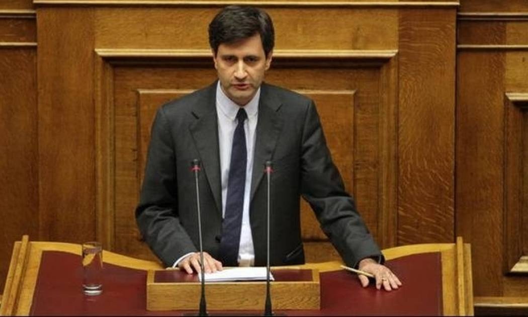 Σοκ: Ο Χουλιαράκης «αδειάζει» Καμμένο για τα ειδικά μισθολόγια!