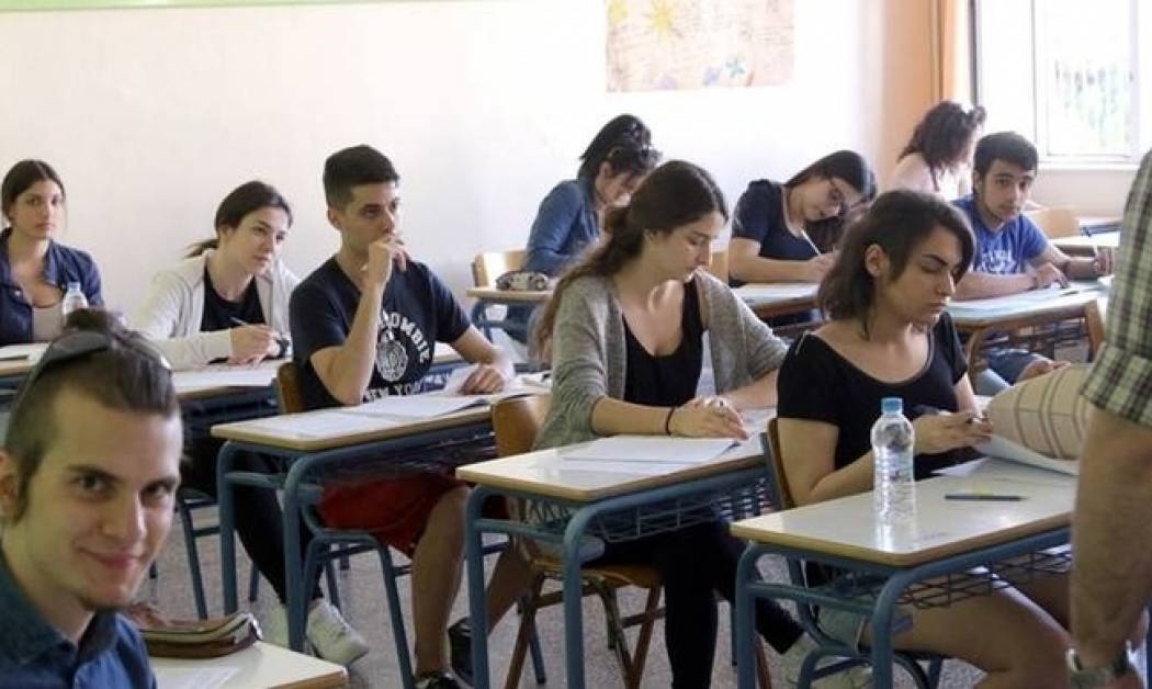 Βάσεις 2016: Με 18.500 «ξεκλειδώνει» η Ιατρική - Ιστορικό χαμηλό για τα Παιδαγωγικά