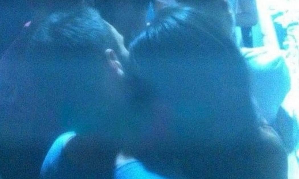 Το «φάσωμα» της Φουρέιρα με τον Σουηδό στο Μικρολίμανο και το δωράκι (Nassos blog)