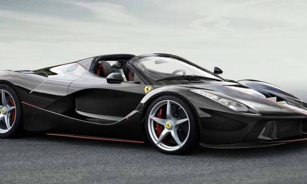 Η ανοιχτή LaFerrari ονομάζεται Aperta