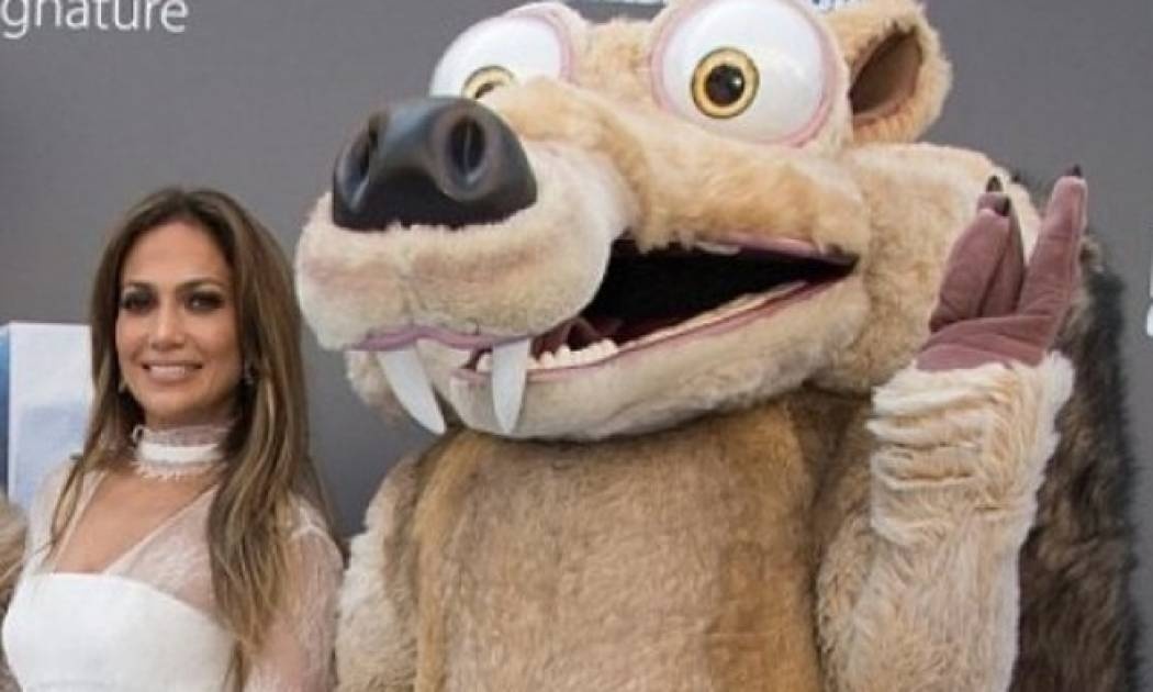 Wow! Μείναμε..η Jennifer Lopez πιο εκθαμβωτική από ποτέ στην πρεμιέρα του Ice Age