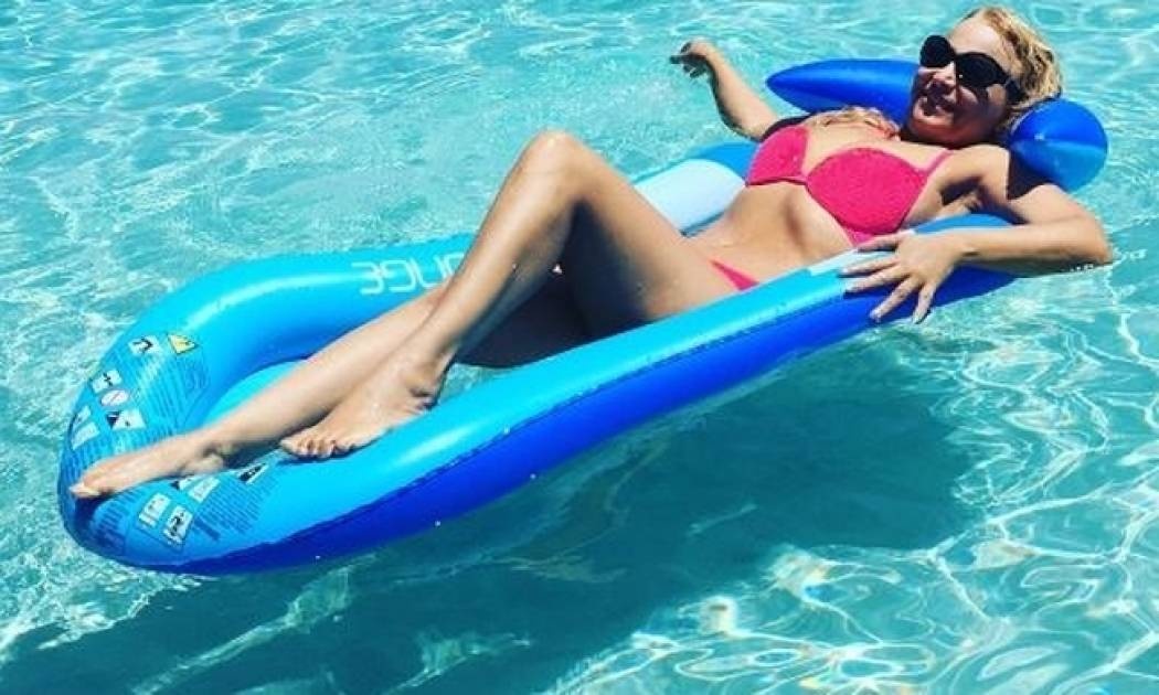 Τέτα Καμπουρέλη: Είναι το στρώμα μου μονό και μόνη μου καλοπερνώ