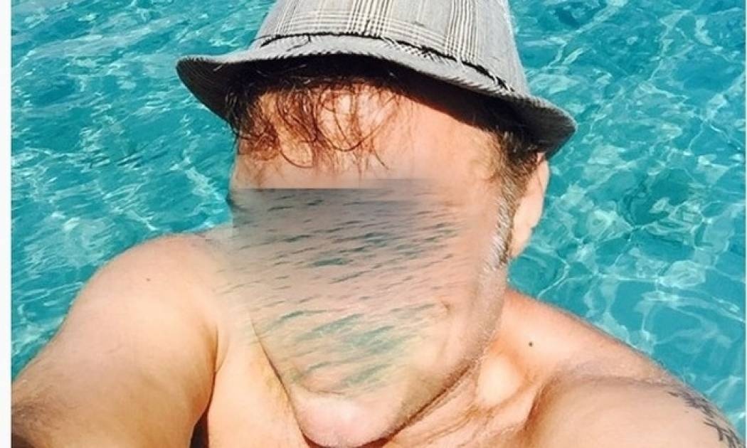 Βγάζει selfie στην θάλασσα ο…