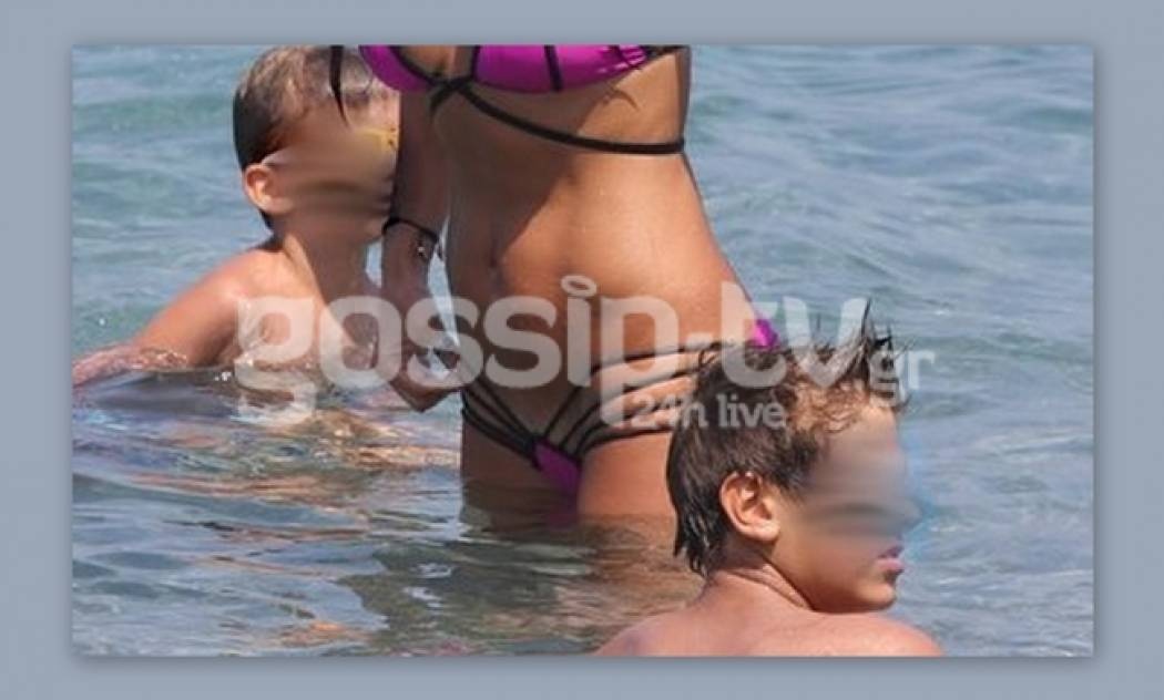 Ποιος είπε ότι η Ελληνίδα μάνα δεν έχει κορμάρα;