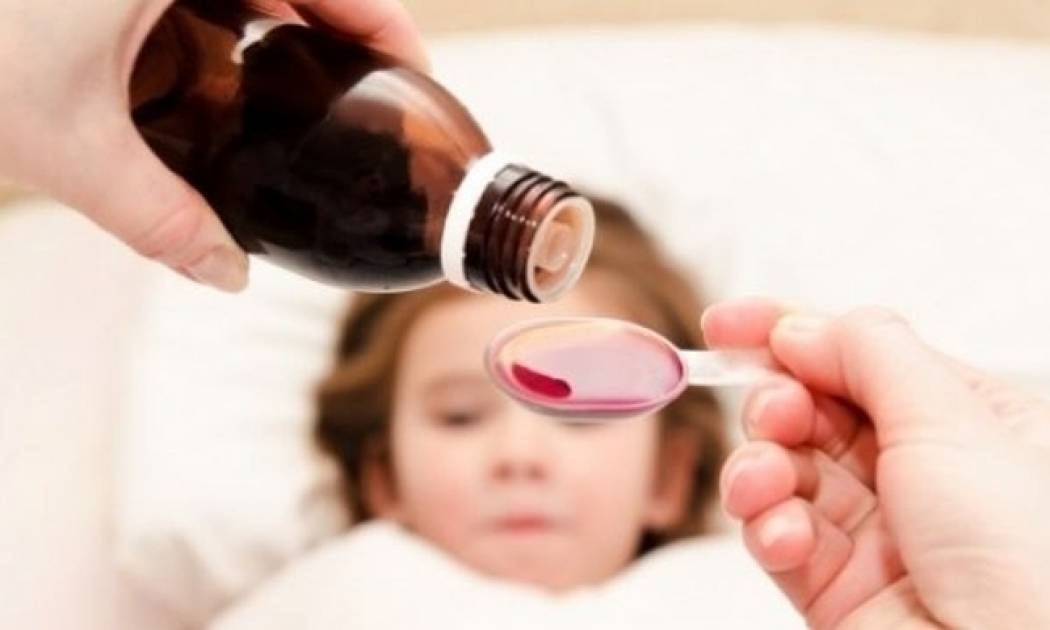 Γονείς, όχι στο φάρμακο με το κουτάλι!