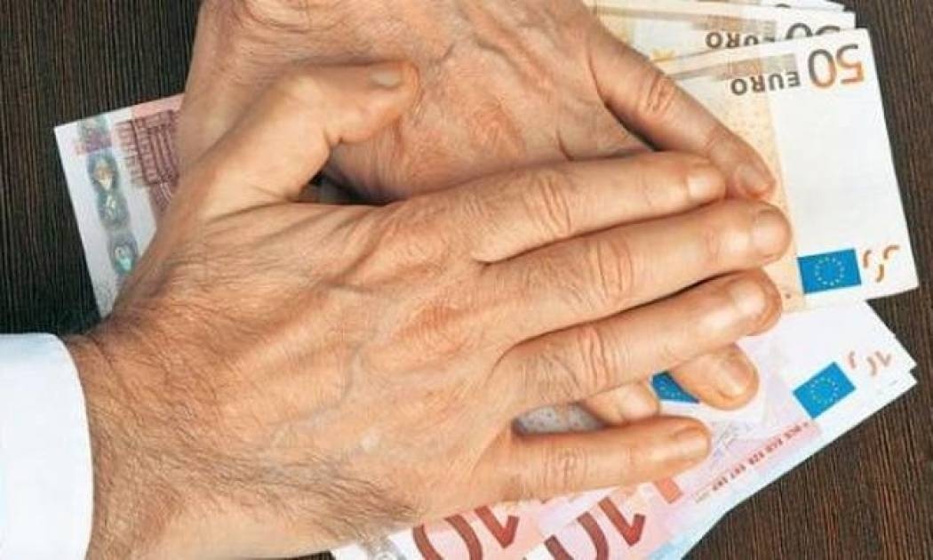 Στάση πληρωμών: Κανείς δεν πληρώνει κανέναν!