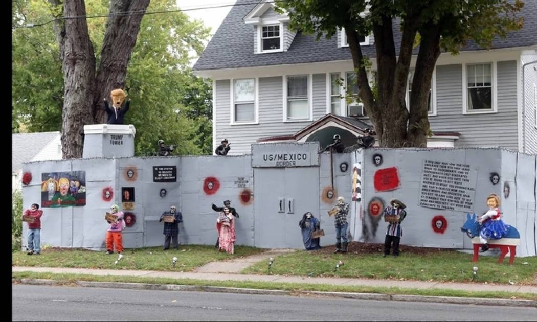 «Trick or treat?»-Χίλαρι Κλίντον και Ντόναλντ Τραμπ πρωταγωνιστούν και στο Halloween