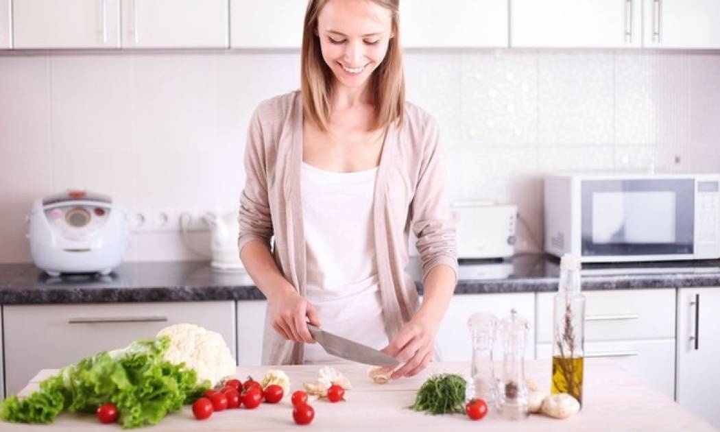 Επτά tips μαγειρέματος για ευκολότερο αδυνάτισμα