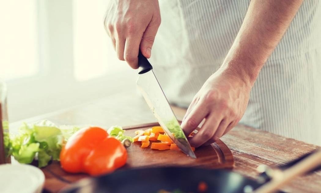 Ασφάλεια τροφίμων: Συχνά λάθη που κάνουμε στο σπίτι