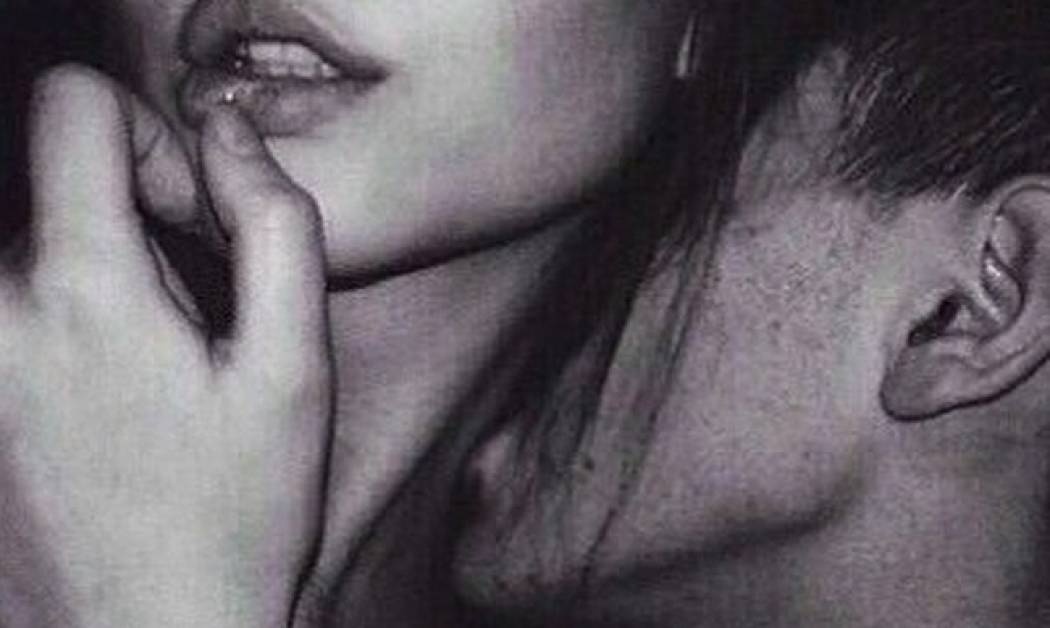 Θέλεις να φαίνεσαι κορμάρα; Δοκίμασε αυτές τις 4 στάσεις στο σεξ