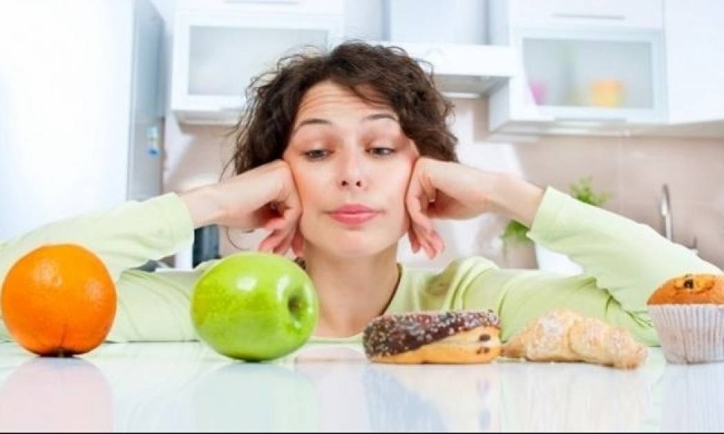 Μύθος ή αλήθεια: Μπορώ να πάρω ή να χάσω κιλά όταν έχω περίοδο;