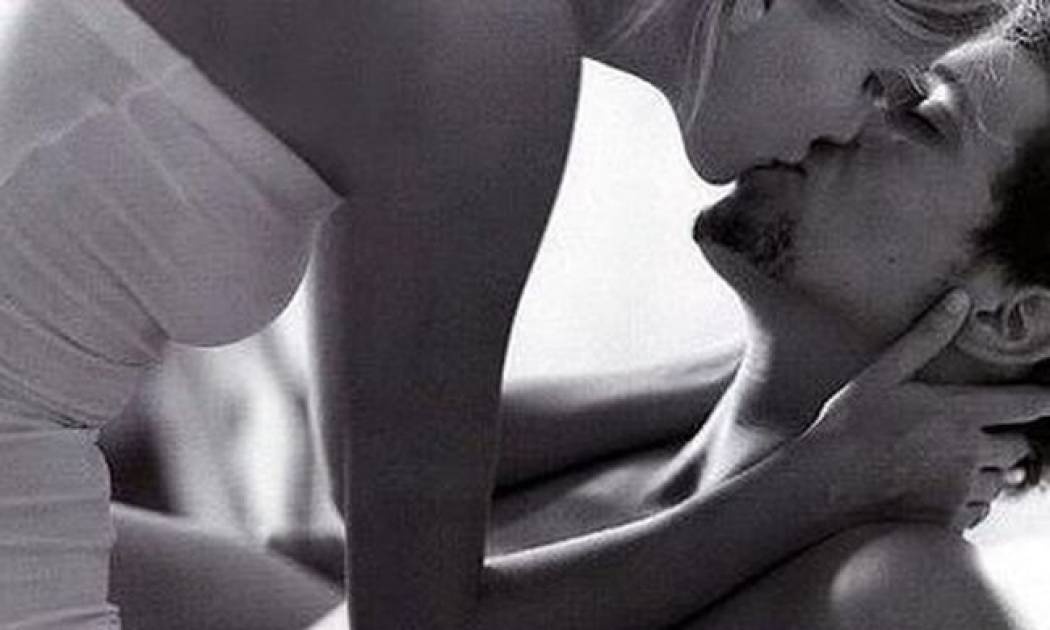 Τι είναι το Karezza και γιατί όλοι-ήδη-το λατρεύουν;