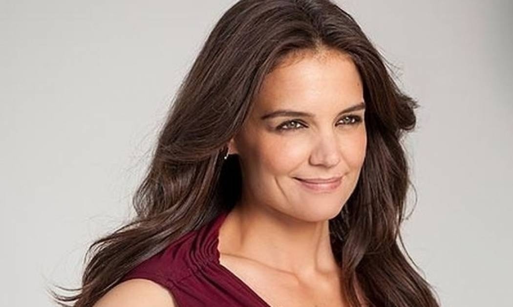Η Katie Holmes πήρε 2-3 κιλάκια παραπάνω και παραμένει καλλονή