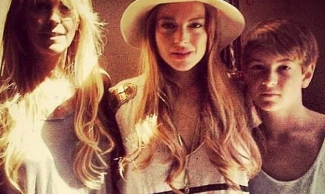 Ο αδελφός της Λίντσεϊ Λόχαν θέλει να μας αλλάξει το στιλ