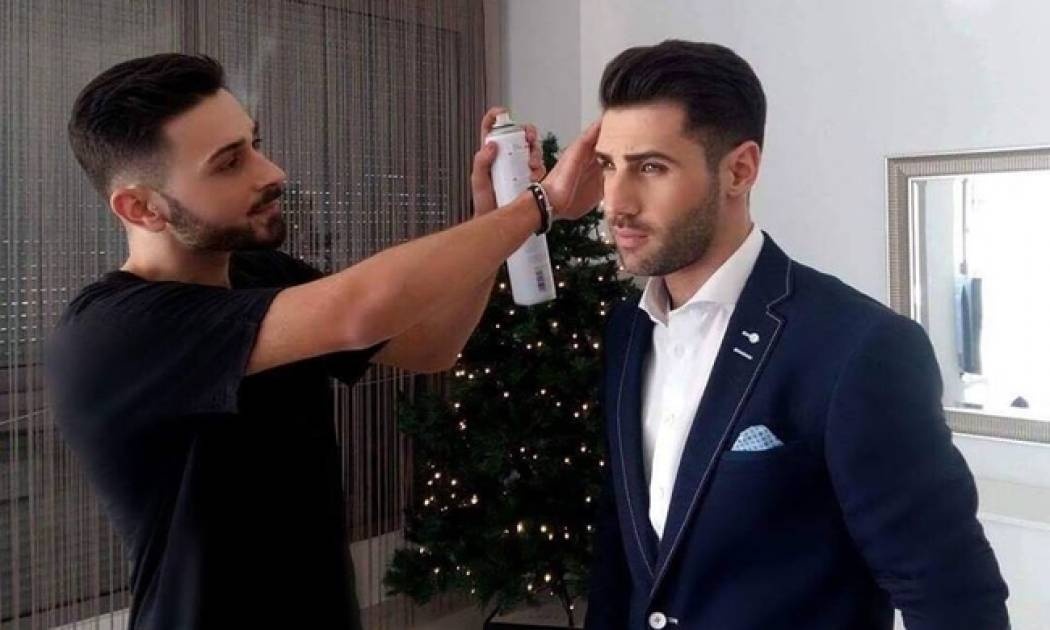 Πέτρος Ιακωβίδης: Backstage από τη  φωτογράφιση του για περιοδικό