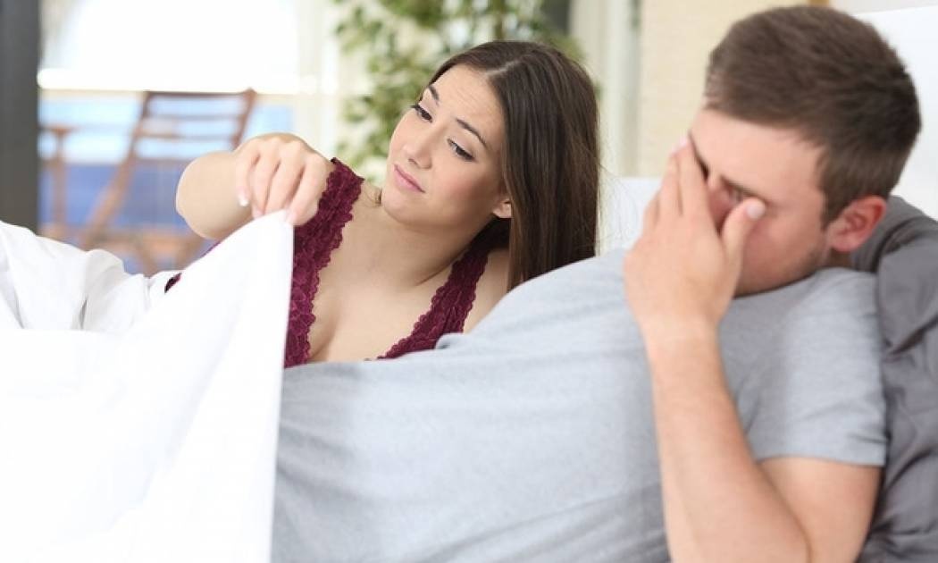 Ώρες εργασίας: Πώς επηρεάζουν τη σεξουαλική ζωή