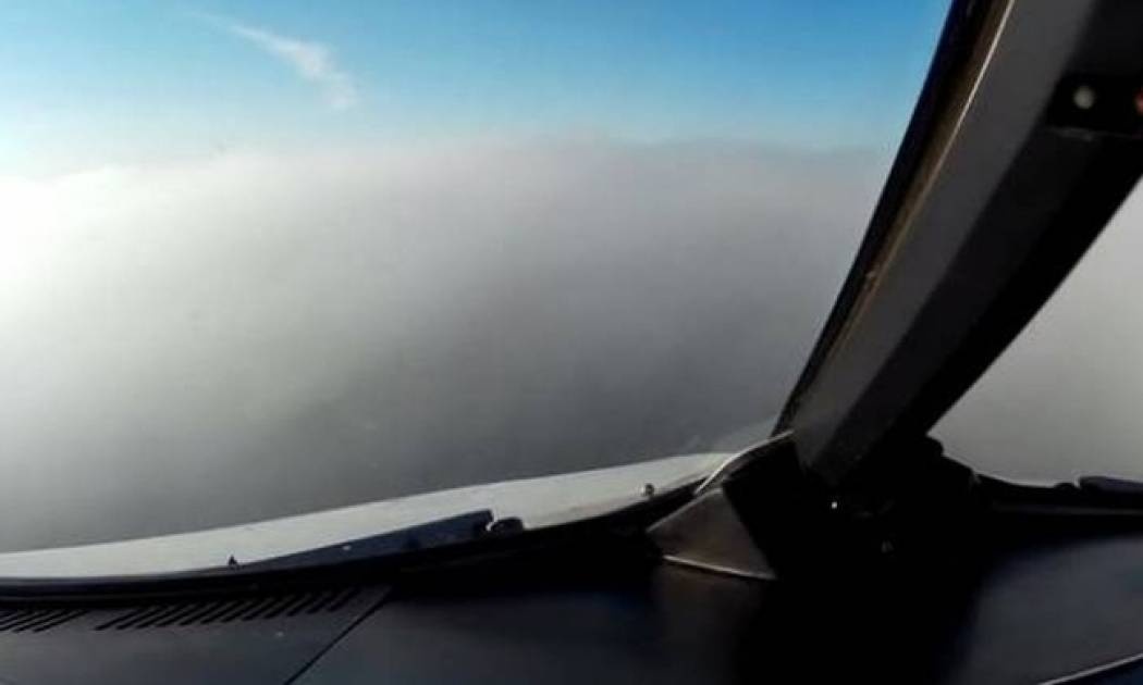 Η προσγείωση μέσα στην ομίχλη δεν είναι εύκολη υπόθεση (vid)