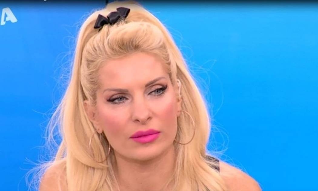 Ελένη Μενεγάκη: Η συγκίνηση στον αέρα της εκπομπής της - Τι έγινε;