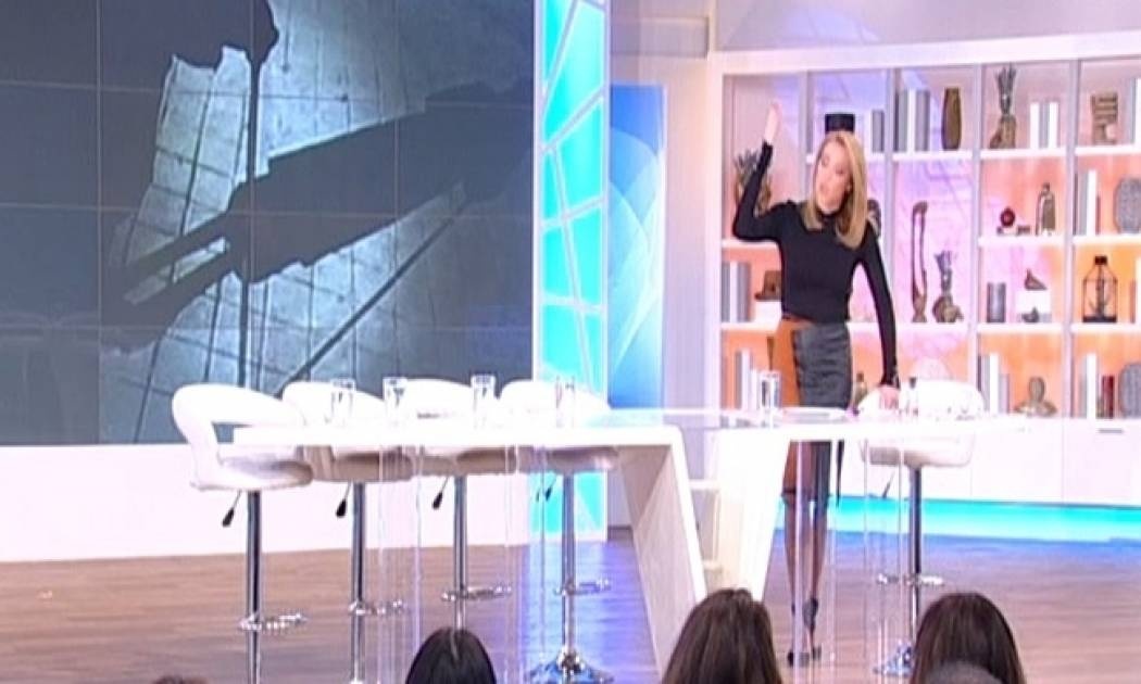 Έξαλλη η Τατιάνα στην έναρξη της εκπομπής της- Τι συνέβη;
