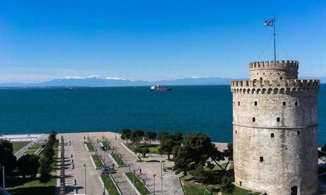 Συναγερμός για εκρήξεις στη Θεσσαλονίκη