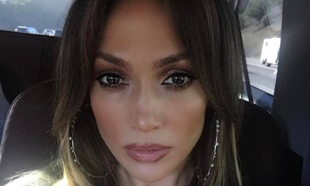 You sexy thing! H Jennifer Lopez κοινοποίησε την πιο sexy φωτογραφία της