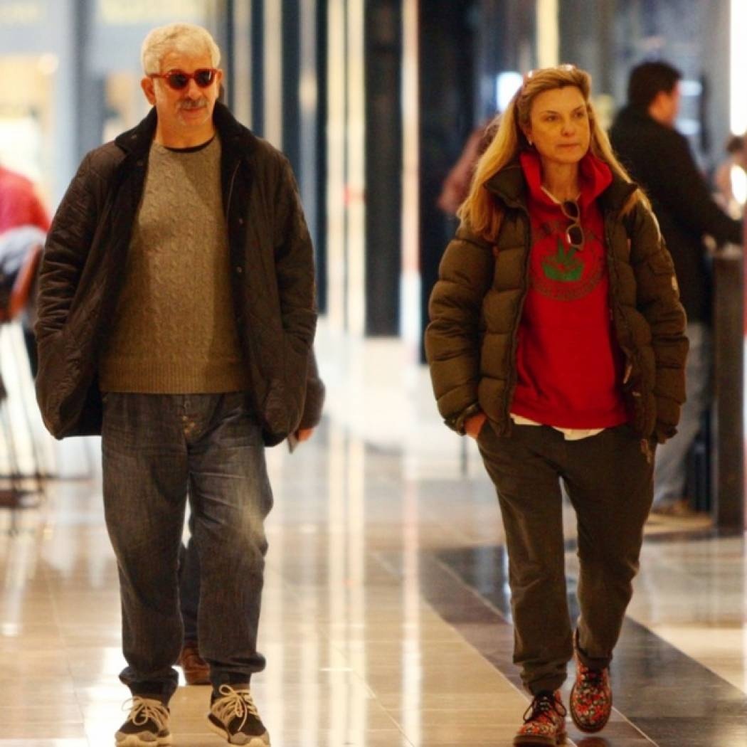 Για ψώνια με την σύζυγό του