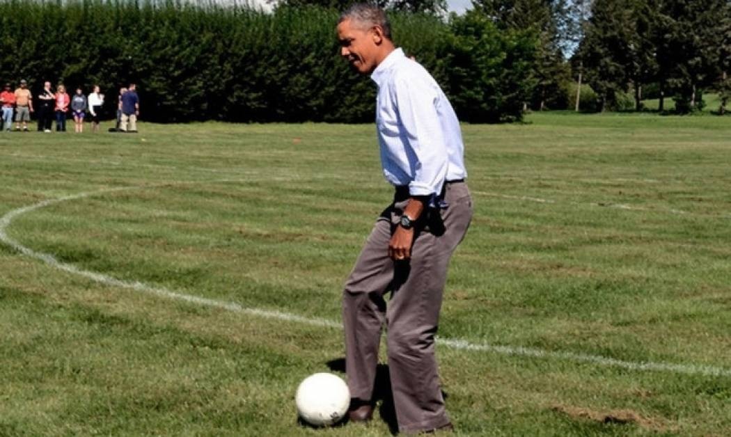 Δεν θα πιστεύεις ποια γερμανική ομάδα στηρίζει ο Ομπάμα