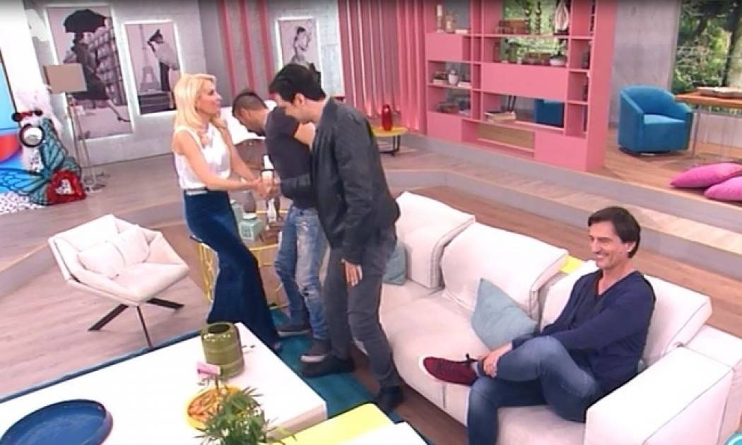 Ο Μπουράκ Χακί στην Ελένη - «Έμεινε» η παρουσιάστρια όταν μίλησε ελληνικά