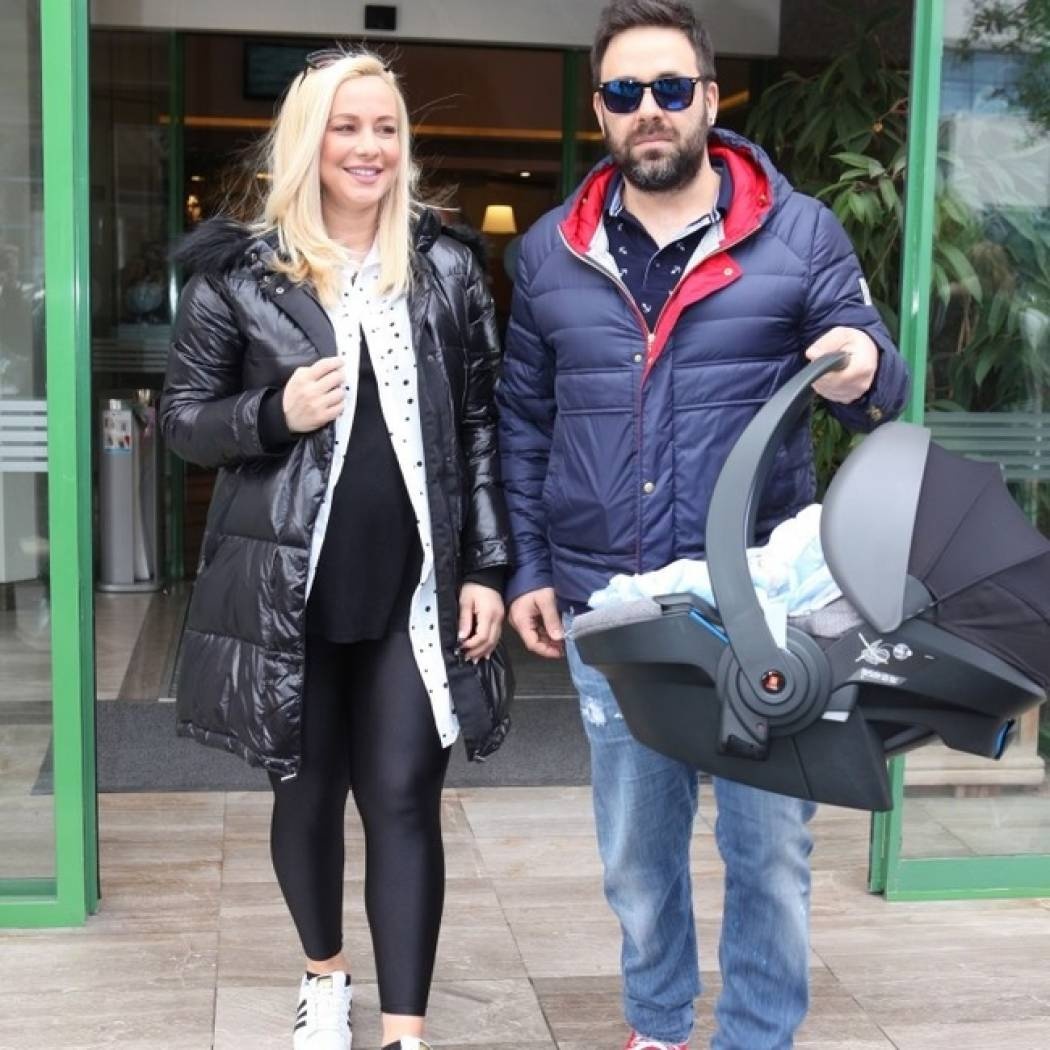 Ευτυχισμένοι γονείς