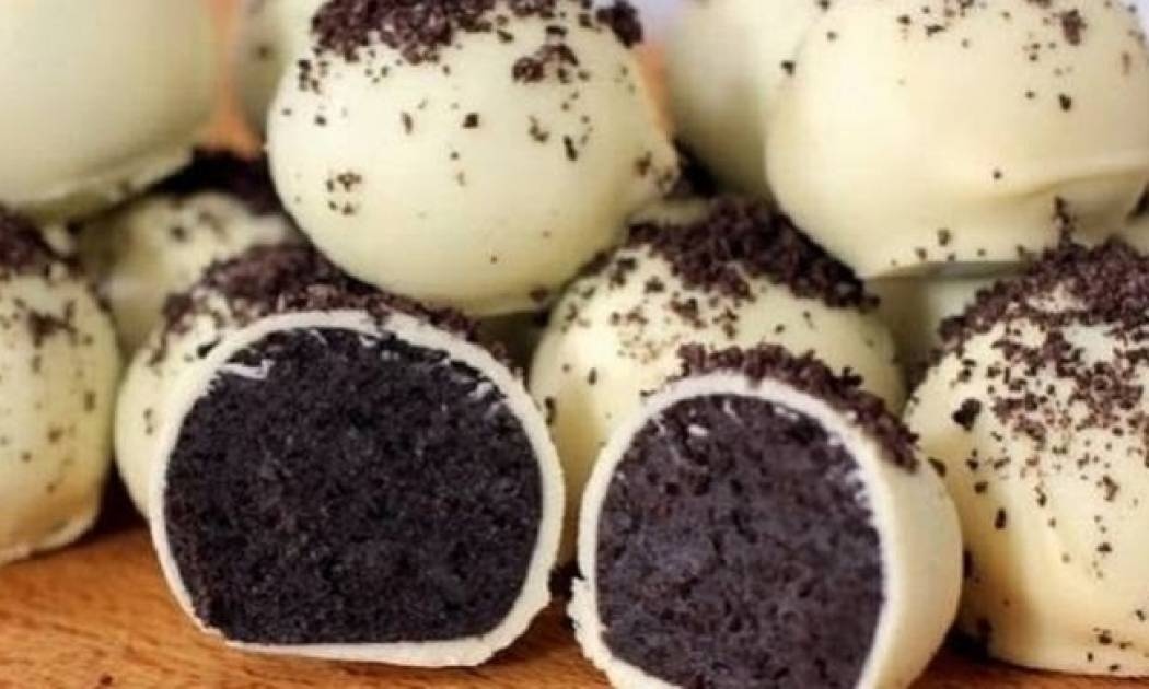 Φτιάξτε πανεύκολα τρουφάκια Oreo μόνο με 3 υλικά!