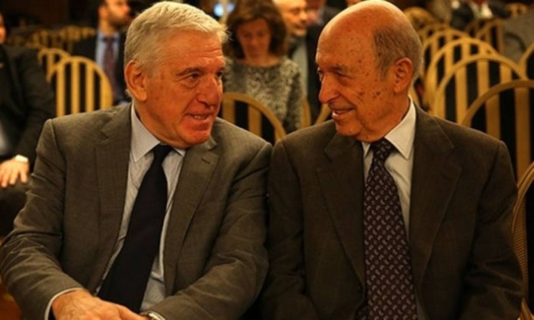 Τι δείχνουν τα άστρα για Γιάννο Παπαντωνίου και Κώστα Σημίτη;