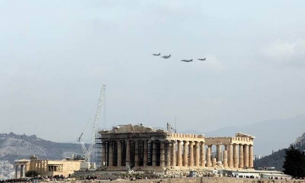 Μαχητικά αεροσκάφη στην Αθήνα: Δείτε εντυπωσιακές φωτογραφίες