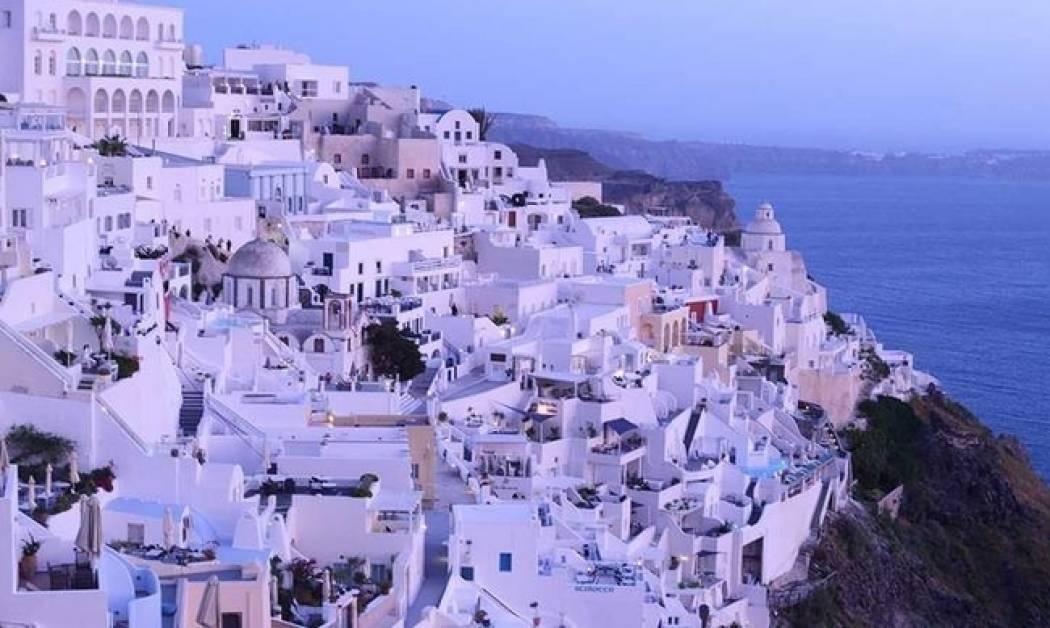 Πώς η Google ενισχύει τον τουρισμό στη Σαντορίνη