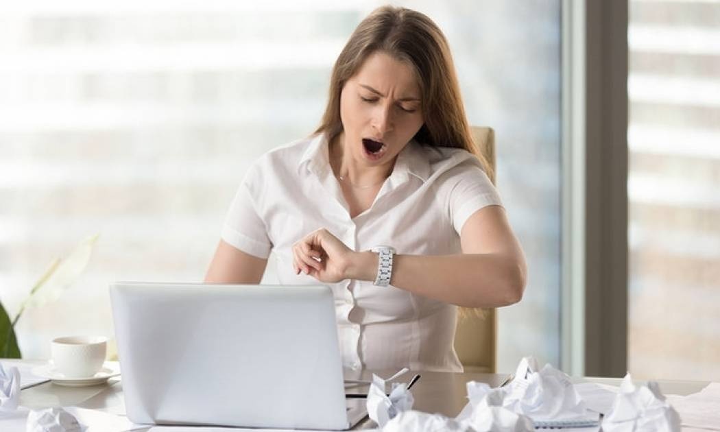 Νύστα στο γραφείο: Η τροφή που θα σας γεμίσει ενέργεια!