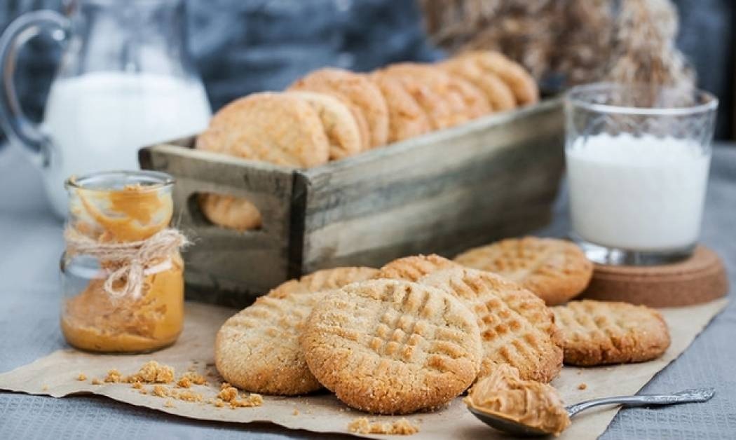 Συνταγή για πεντανόστιμα μπισκότα με φιστικοβούτυρο!
