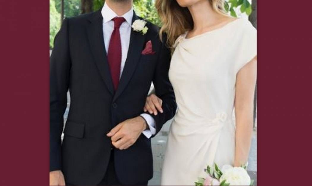 Οι πρώτες φωτογραφίες του γάμου γνωστής Ελληνίδας