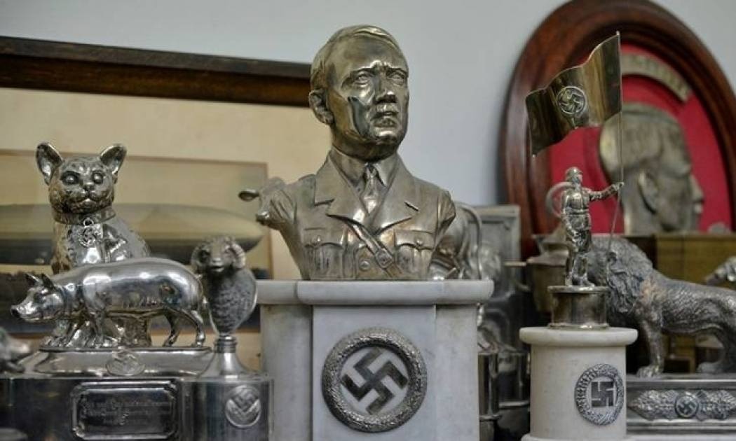 Συλλογή από ναζιστικά κειμήλια σε κρύπτη στο Μπουένος Άιρες (pics&vid)