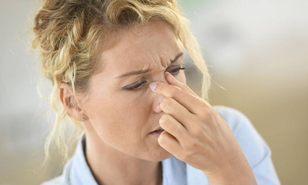Αγγειοκινητική ρινίτιδα: Πώς θα αντιμετωπίσετε το «μπούκωμα» λόγω air condition